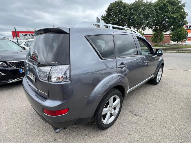 Mitsubishi Outlander II (2) 2.2 DI-D 156 INSTYLE 4X4 TR�S SOL Gris anthracite de 2008