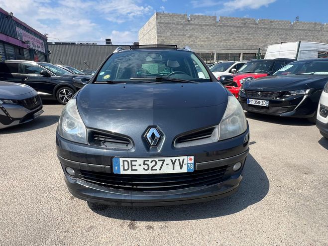 Renault Clio III (2) ESTATE 1.5 DCI 85 EXCEPTION Gris anthracite de 2009
