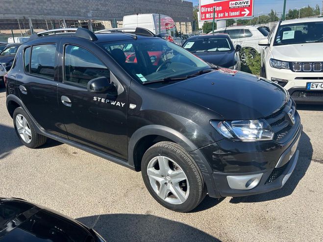 Dacia Sandero II 0.9 TCE 90 AMBIANCE ECO2 AVEC 88000KM Gris anthracite de 2013