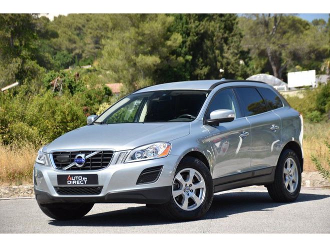 Volvo XC60 D5 FAP AWD - 205 - BVA Geartronic Moment GRIS de 2011