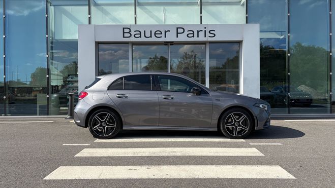 Mercedes Classe A 250 e 8G-DCT AMG Line Gris de 2021