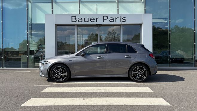 Mercedes Classe A 250 e 8G-DCT AMG Line Gris de 2021