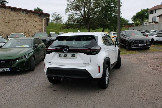 Toyota Yaris Cross DYNAMIC HYBRIDE 116 CV 4X4 GPS 3D  Blanc de 2024