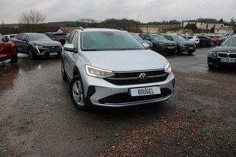  Voir d&eacute;tails -Volkswagen Taigo 1L TSI 110 CV BUSINESS BOITE 6V CAM�RA G &agrave; Xertigny (88)
