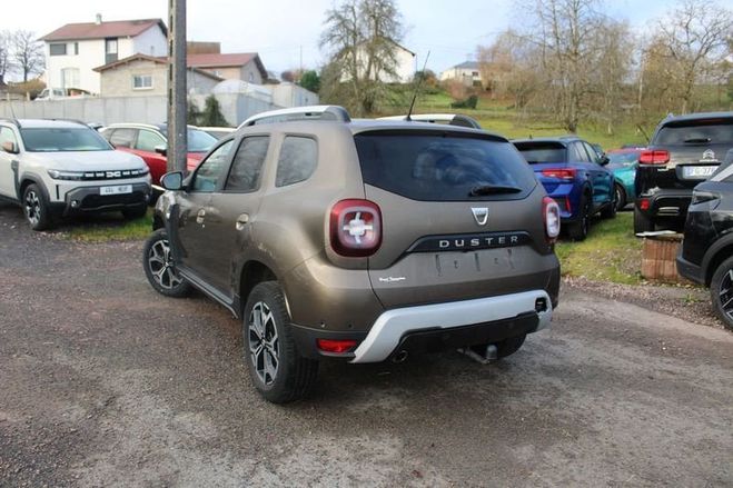 Dacia Duster III PRESTIGE LUXE 1L5 BLUEDCI 115 BOITE  Brun de 2021