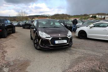  Voir d&eacute;tails -Citroen DS3 SO CHIC 82 CV ESSENCE GPS 3D CAM�RA USB  &agrave; Xertigny (88)