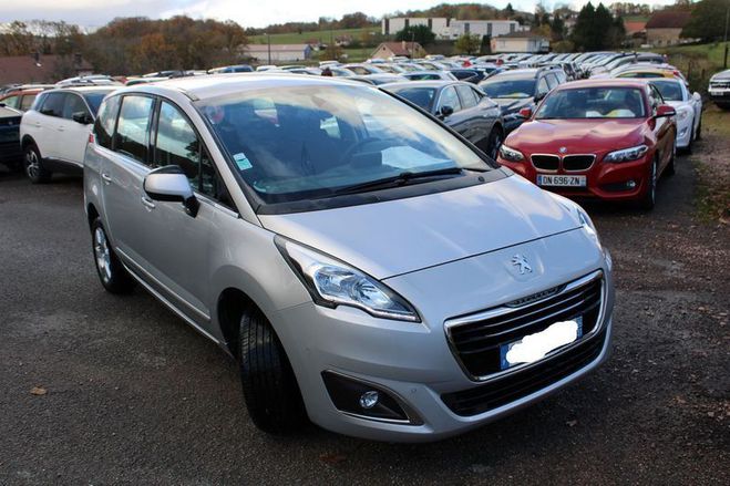 Peugeot 5008 II ACTIVE BUSINESS ESSENCE 130 CV GPS 3D Gris de 2016