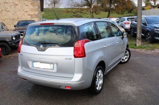 Peugeot 5008 II ACTIVE BUSINESS ESSENCE 130 CV GPS 3D Gris de 2016