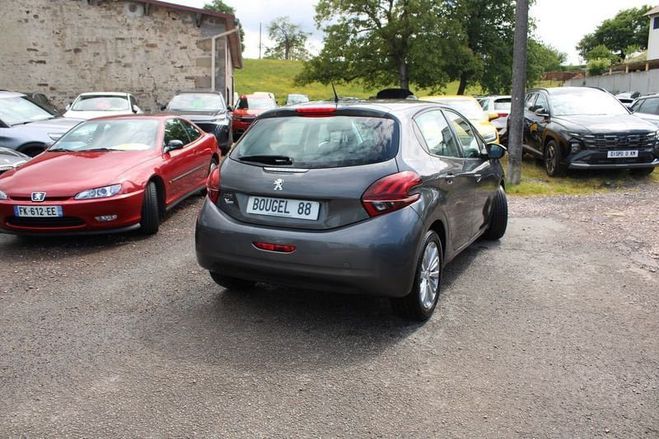 Peugeot 208 II ACTIVE 82 CV ESSENCE ECRAN TACTILE AU Gris de 2019