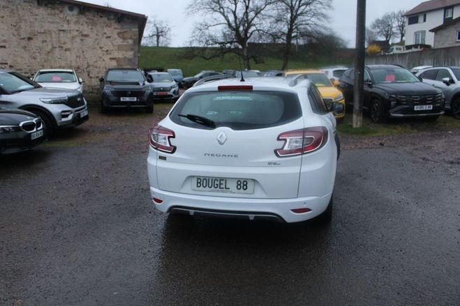 Renault Megane III ESTATE 115 CV ESSENCE 1L2 TCE GT LIN Blanc de 2014