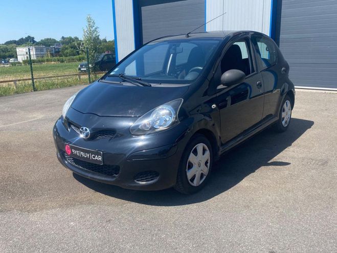 Toyota Aygo 1.0 VVT-i In PHASE 2 - DISTRIB CHAINE -  NOIR de 2010