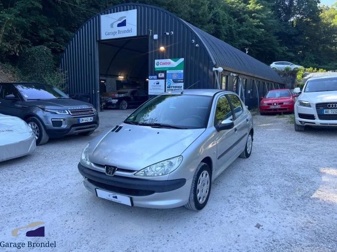 Peugeot 206 1.4i 75cv Trend 3�me Main Phase 2 Gris de 2006