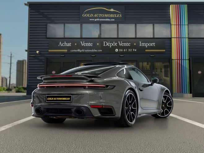 Porsche 911 Turbo S Vert Aventurine de 2023