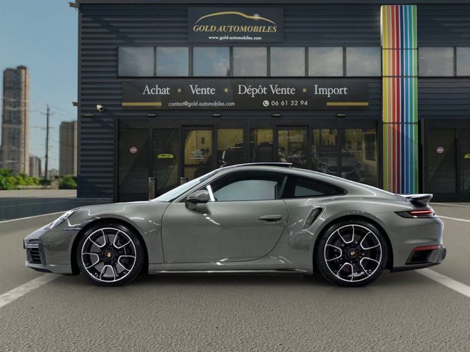 Porsche 911 Turbo S Vert Aventurine de 2023