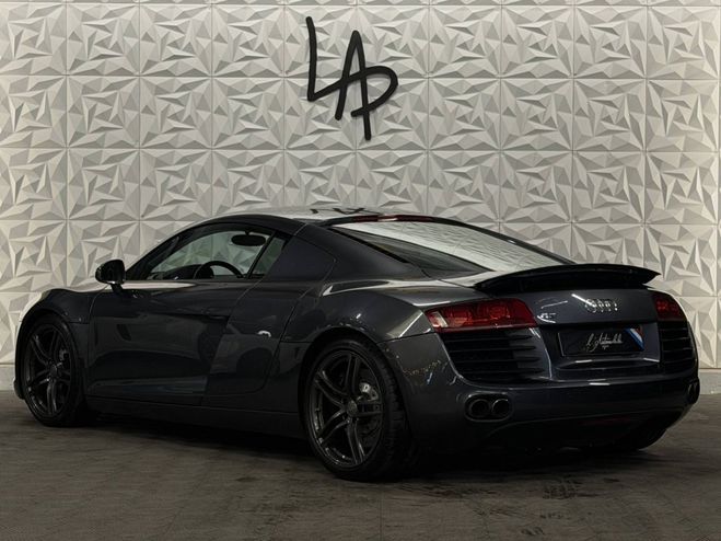 Audi R8 4.2 FSI 420cv BVM - Fran�aise / Tubistyl GRISE de 2008