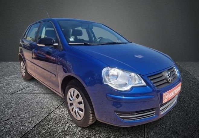 Volkswagen Polo 1.2i 65ch TREND 5 Portes Carnet   Garant Bleu de 2006