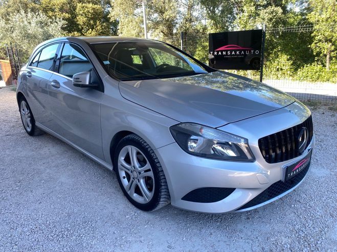 Mercedes Classe A 180 BlueEFFICIENCY Inspiration/ Camera d Gris de 2014