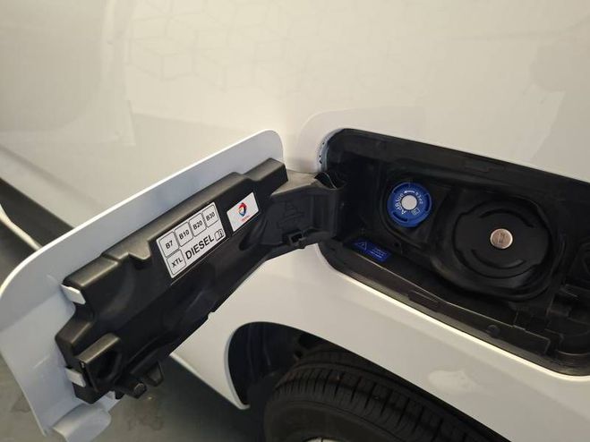 Citroen Berlingo (30) VAN M 650 BLUEHDI 100 S&S BVM6 CLUB blanc de 2022