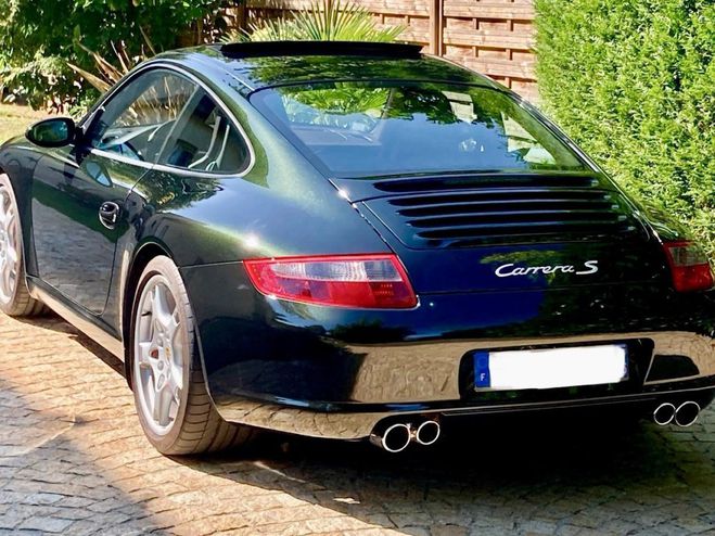 Porsche 911 Carrera S Coup� Vert de 2005