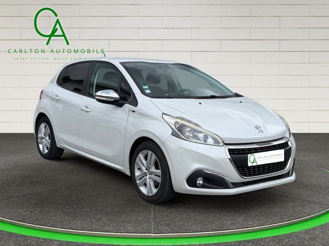 Peugeot 208 1.6 BlueHDi 75ch BVM5 Style BLUETOOTH-CL Blanc de 2016
