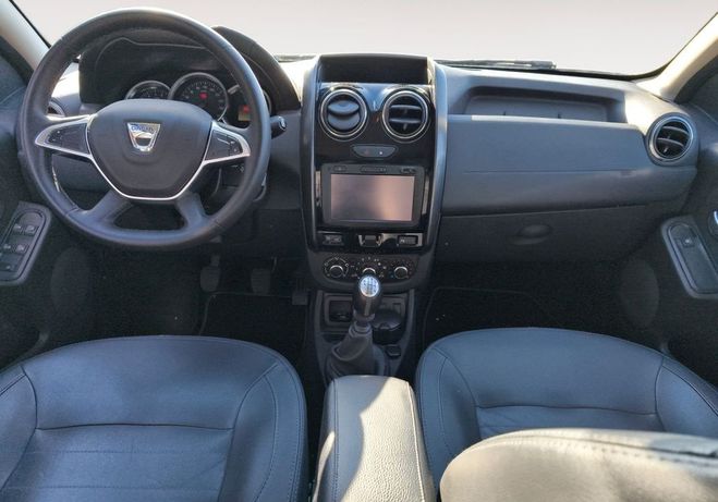 Dacia Duster 1.2 TCE 125 BLACK TOUCH 4x2 Gris de 2017