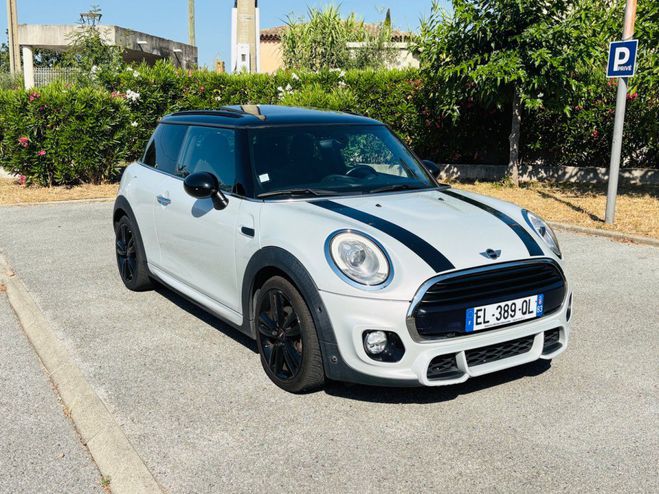 Mini Cooper III (F56) 1.5 136 FINITION JCW BVA 3P GRIS CLAIR METALLISE de 2017