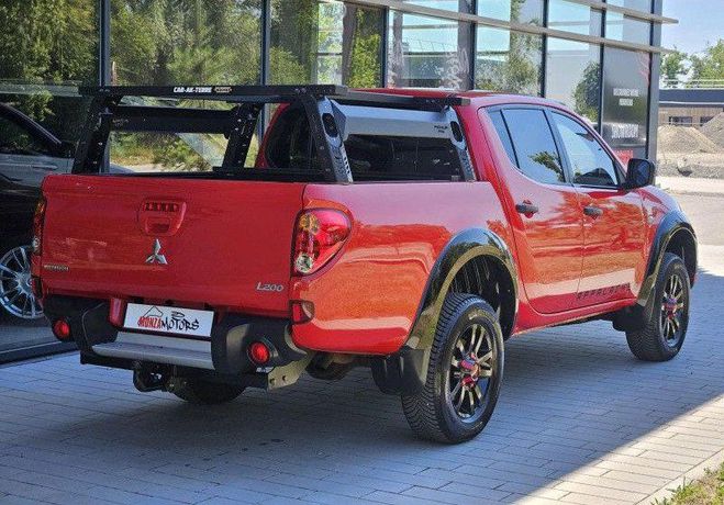 Mitsubishi L 200 2.5 TD 178 DOUBLE CAB APPALACHES BVA Rouge de 2014
