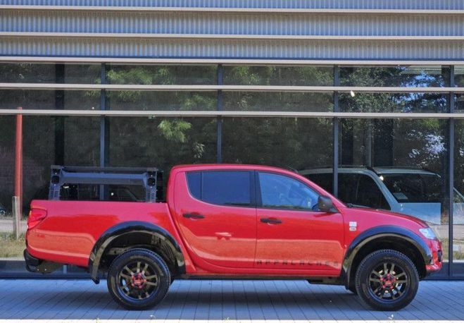 Mitsubishi L 200 2.5 TD 178 DOUBLE CAB APPALACHES BVA Rouge de 2014