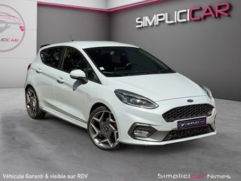  Voir d&eacute;tails -Ford Fiesta VII 1.5 ECOBOOST 200 ST PLUS &agrave; N�mes (30)