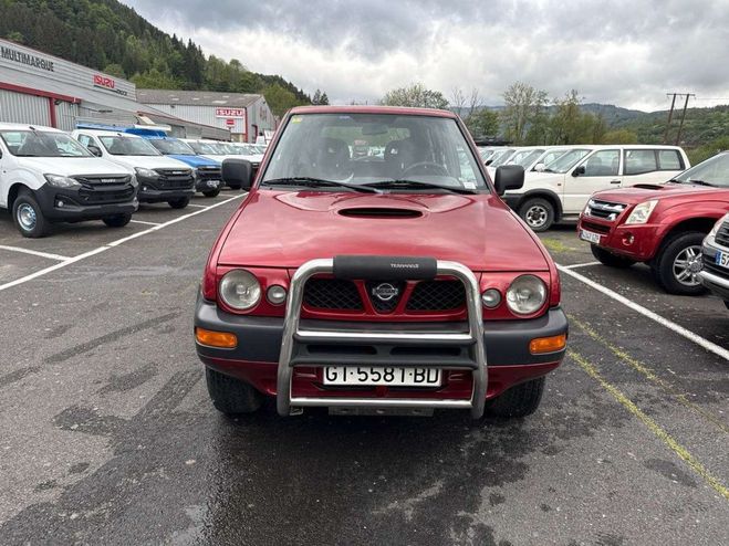 Nissan Terrano 2.7 TDI 125CH SR 3P Rouge de 1997