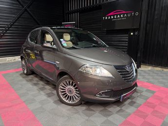  Voir d&eacute;tails -Lancia Ypsilon 0.9 TwinAir 85 ch StopStart Platinum  DF &agrave; Douai (59)
