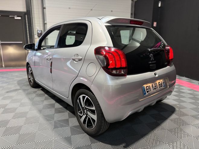 Peugeot 108 1.2 PureTech 82ch BVM5 Allure Gris de 2016