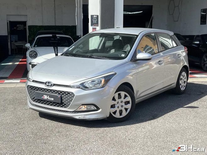Hyundai I20 1.1 CRDI 75cv INTUITIVE / SUIVI D'ENTRET Gris de 2016