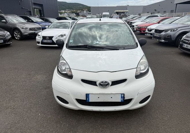Toyota Aygo 1.0 VVT-I 68CH 5P Blanc de 2009