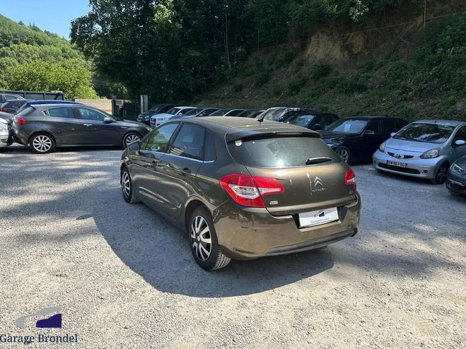 Citroen C4 1.6 e-HDi 112cv BVA 1�re main Confort Marron de 2012
