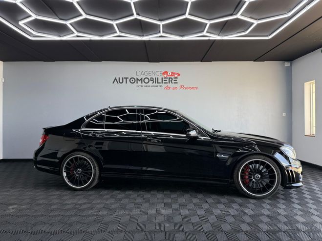 Mercedes Classe C 63 AMG W204 6.2i V8 - GARANTIE 6 MOIS Noir de 2009