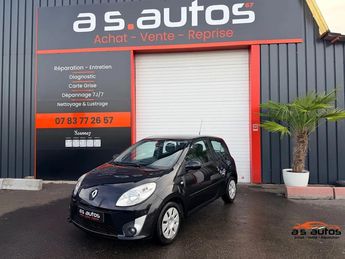  Voir d&eacute;tails -Renault Twingo 1.2 i 16 v 75 cv clim distribution neuve &agrave; Bischwiller (67)
