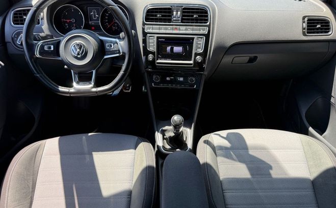 Volkswagen Polo 1.4 tdi 90 ch bluemotion r line Noir de 2017