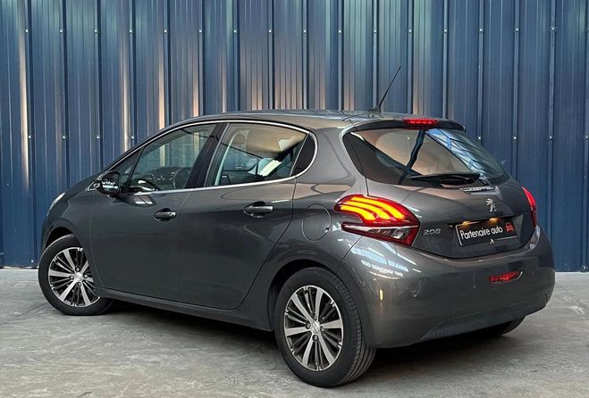 Peugeot 208 1.2 110 ALLURE START-STOP - Garantie 1 A Gris de 2019