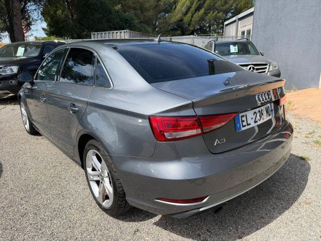 Audi A3 BERLINE 1.0 TFSI 115CH DESIGN GRIS F de 2017