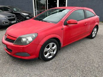  Voir d&eacute;tails -Opel Astra GTC 1.6 TWINPORT ENJOY &agrave;  La Farl�de (83)