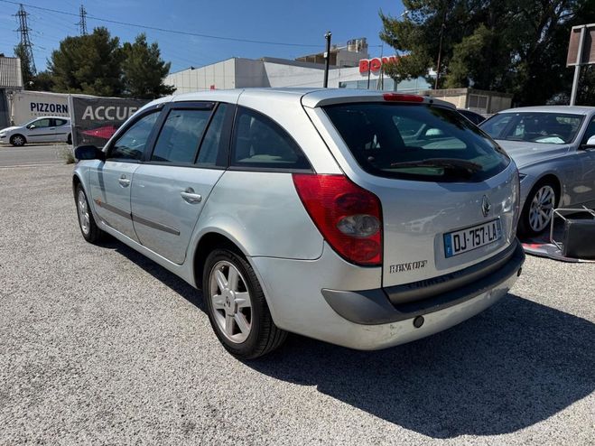 Renault Laguna II ESTATE 1.9 DCI 110CH EXPRESSION GRIS C de 2001