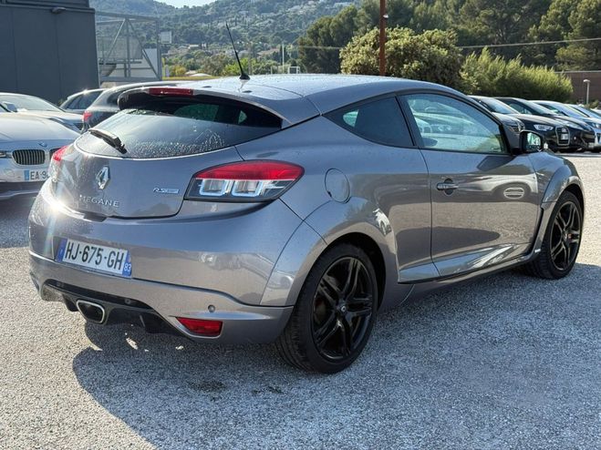 Renault Megane III COUPE 2.0T 250CH SPORT CUP RECARO GRIS F de 2011