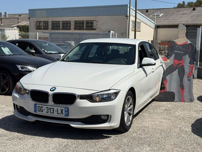 BMW Serie 3 (F30) 316D 116CH LOUNGE START EDITION BLANC de 2014