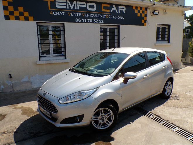 Ford Fiesta 1.0 EcoBoost 100 SetS Titanium GRIS de 2015