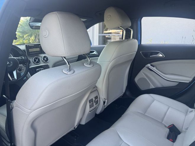 Mercedes Classe A 250 SENSATION 7G-DCT BLEU C de 2014