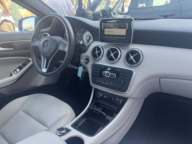 Mercedes Classe A 250 SENSATION 7G-DCT BLEU C de 2014