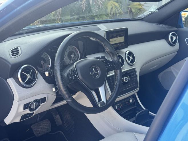 Mercedes Classe A 250 SENSATION 7G-DCT BLEU C de 2014