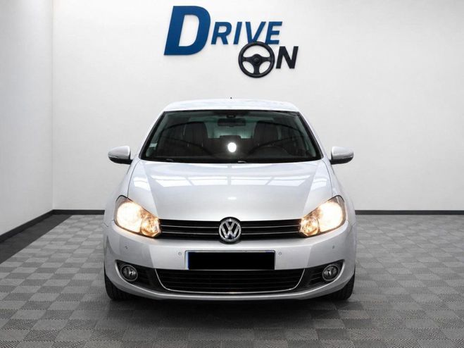 Volkswagen Golf 1.6 16V TDI CR FAP - 105 - BV DSG 7 VI B GRIS CLAIR de 2012