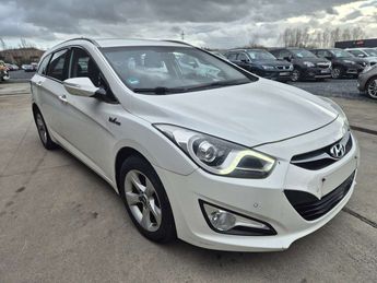  Voir d&eacute;tails -Hyundai I40 SW 1.7 CRDi Blue Drive--USB--MARCHAND OU &agrave; Cuesmes (70)